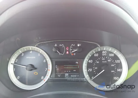 2015 Nissan Sentra Sr z USA, uszkodzony, nr VIN 3N1AB7AP3FY244018